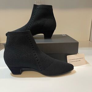 Eileen Fisher stretch bootie